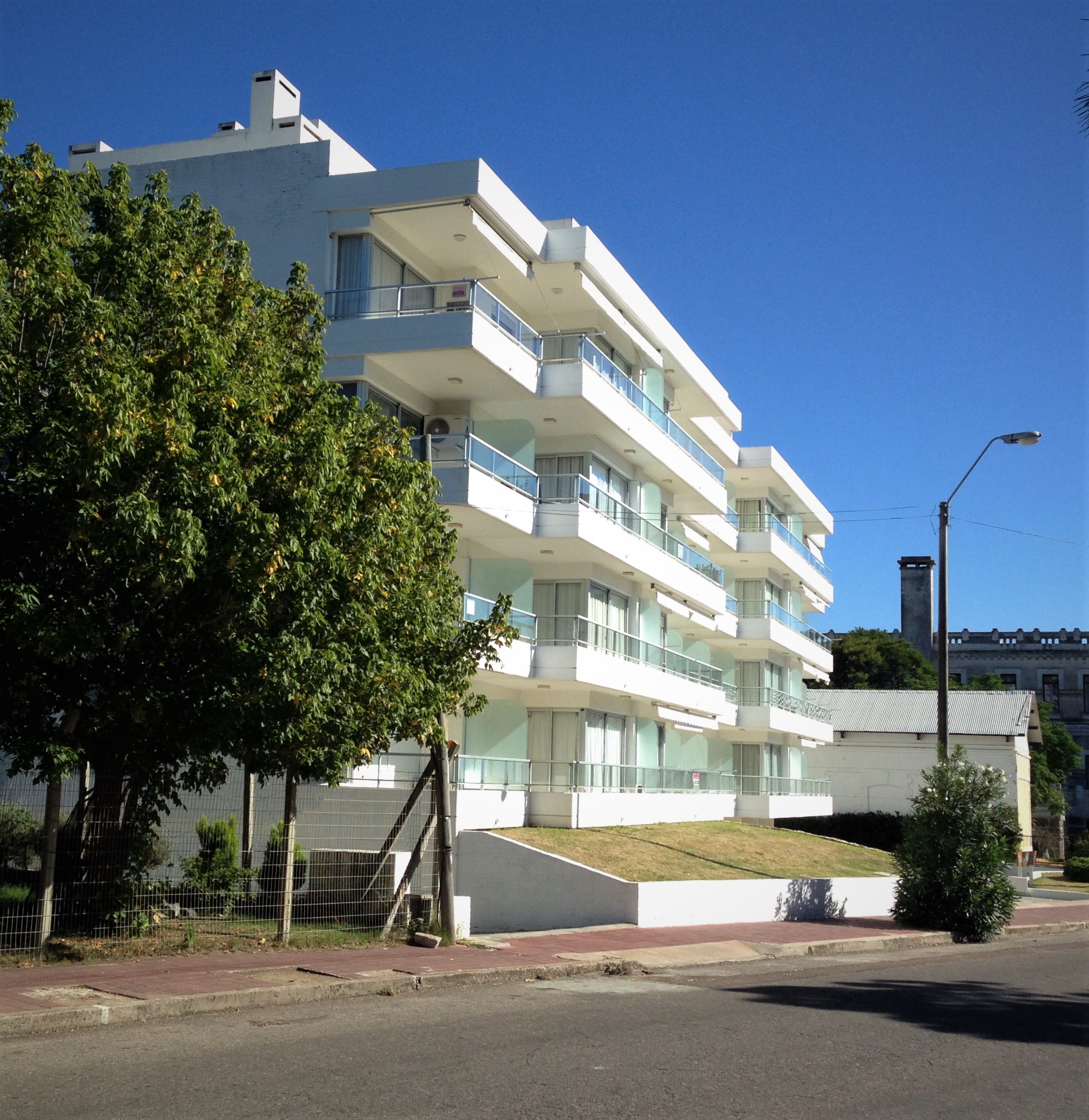 Edificio Diano Marina 03